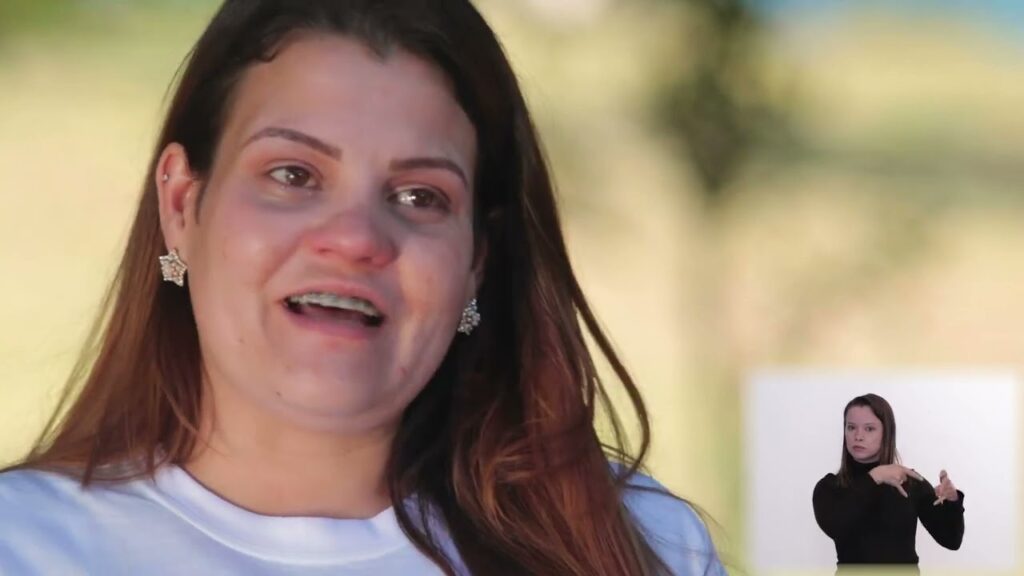 Antes Que Seja Tarde | Bruna (LIBRAS)